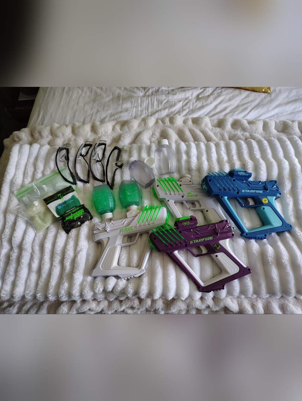 Starfire Gel Blaster & Surge Gel Gun Set in White, Purple, Blue
